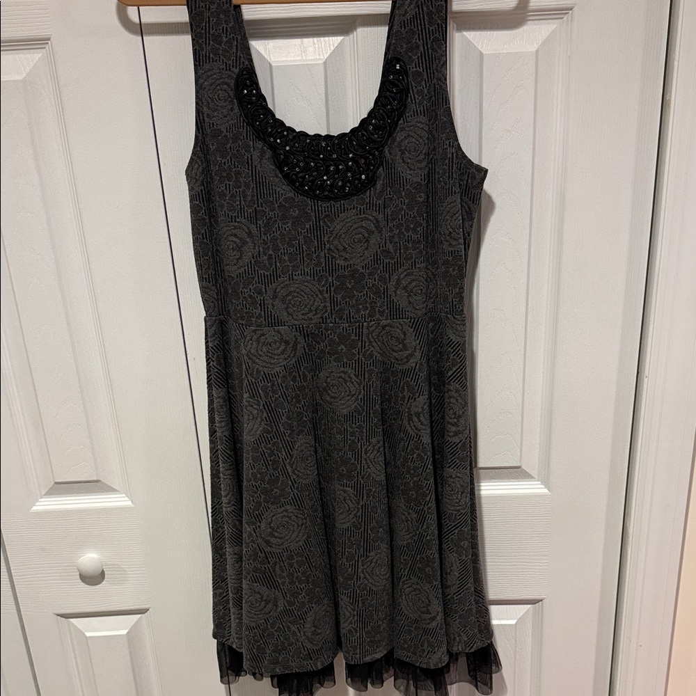 Elegant Black Patterned Dress